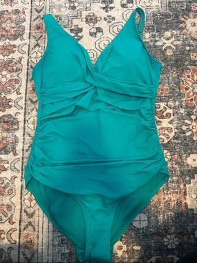 Sea Level Cross Front One Piece Size 12